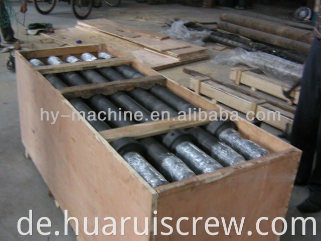 Screw and Barrel for Sheet Extruders